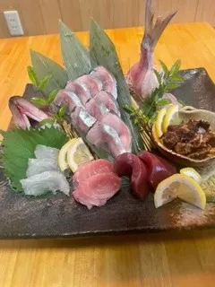 お造り盛り合わせ